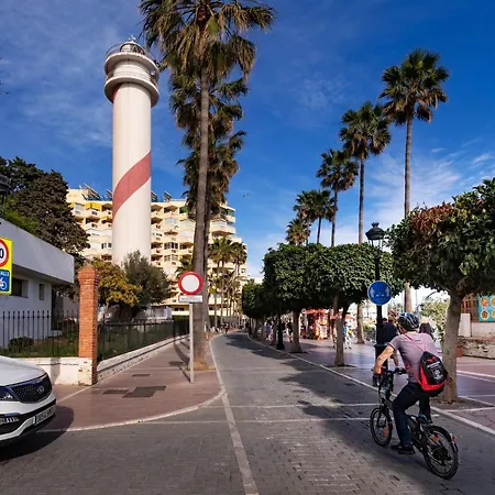 Junto Al Faro .marbella Centro.vistas Mar Y El Puerto.