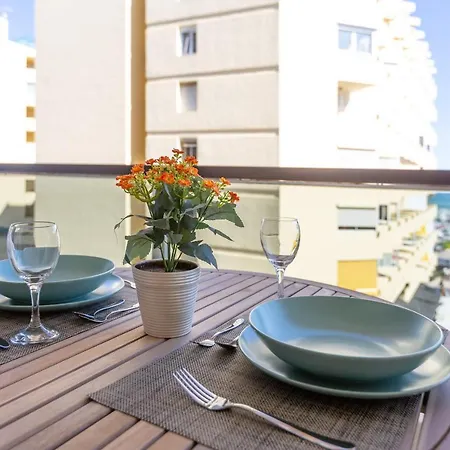Junto Al Faro .marbella Centro.vistas Mar Y El Puerto. מארבלה