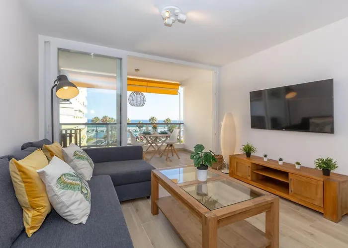 Apartment Junto Al Faro .marbella Centro.vistas Mar Y El Puerto. *