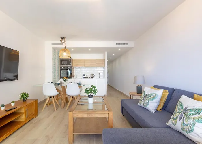 Junto Al Faro .marbella Centro.vistas Mar Y El Puerto. *