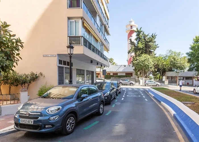 Junto Al Faro .marbella Centro.vistas Mar Y El Puerto. *
