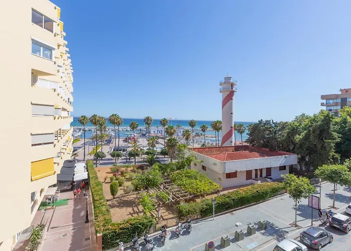 Junto Al Faro .marbella Centro.vistas Mar Y El Puerto. *