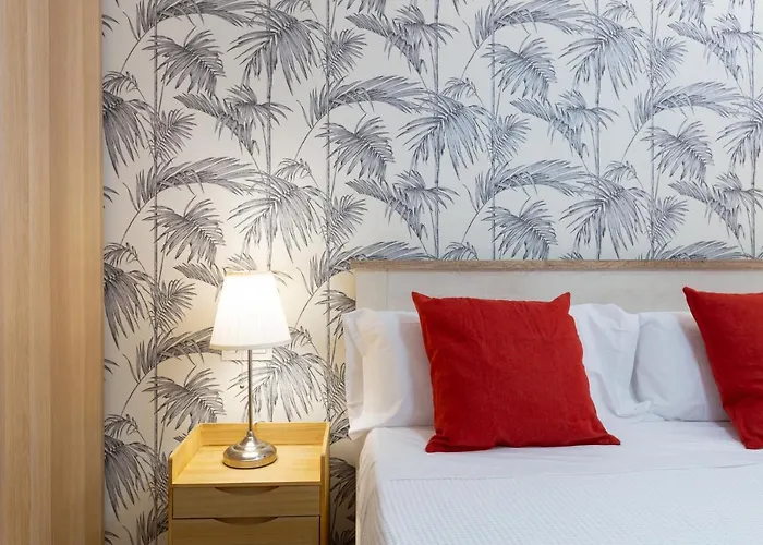 Junto Al Faro .marbella Centro.vistas Mar Y El Puerto. דירה